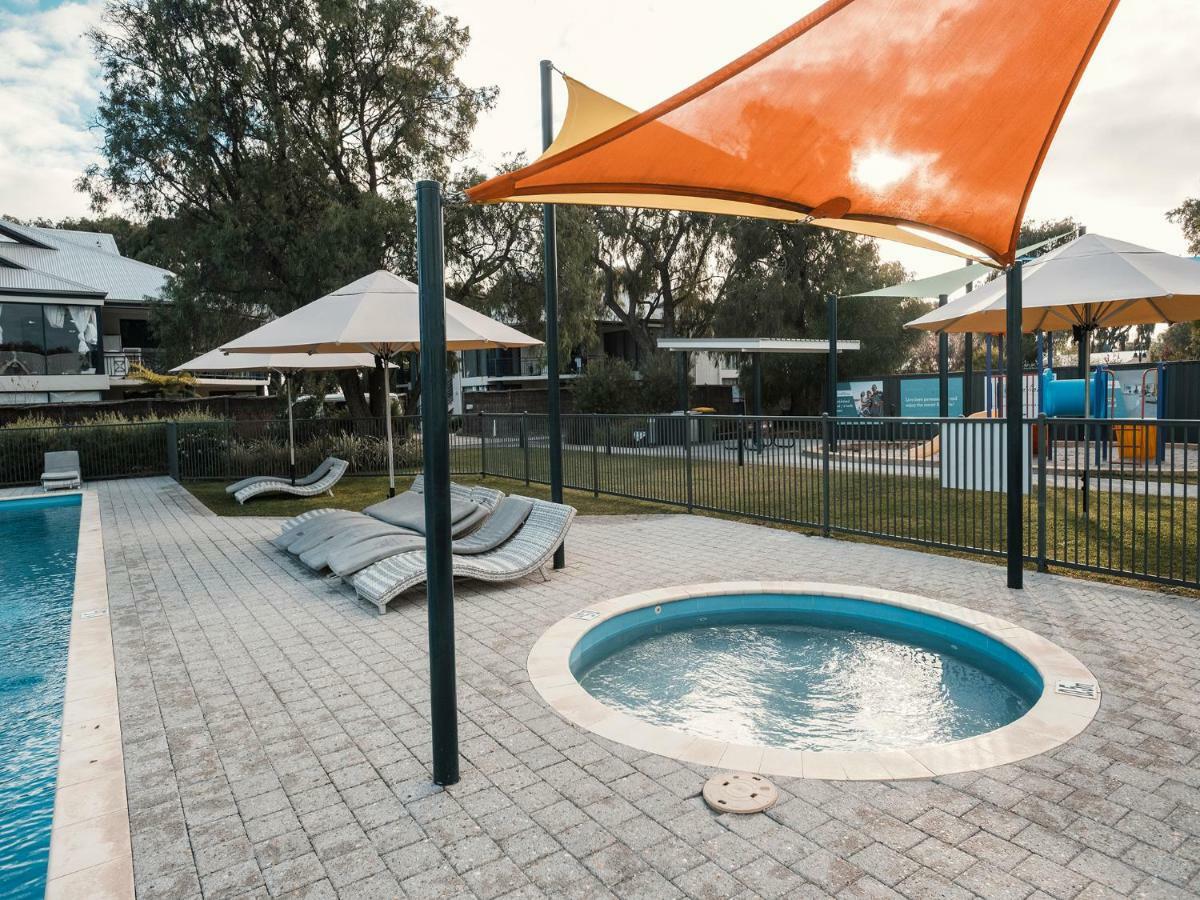 Fortyone - Oceanside Retreat Басселтон Экстерьер фото